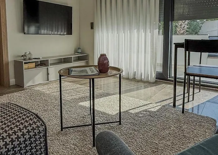 Leos Apart3 * Сиде