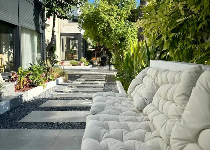 Апартаменты Leos Apart3 *