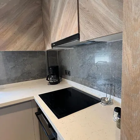 Leos Apart3 Apartamento Side